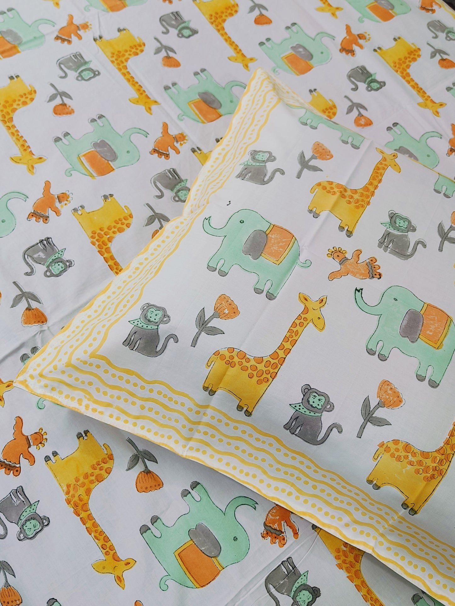 Twin Bedsheets/Single Bedsheets