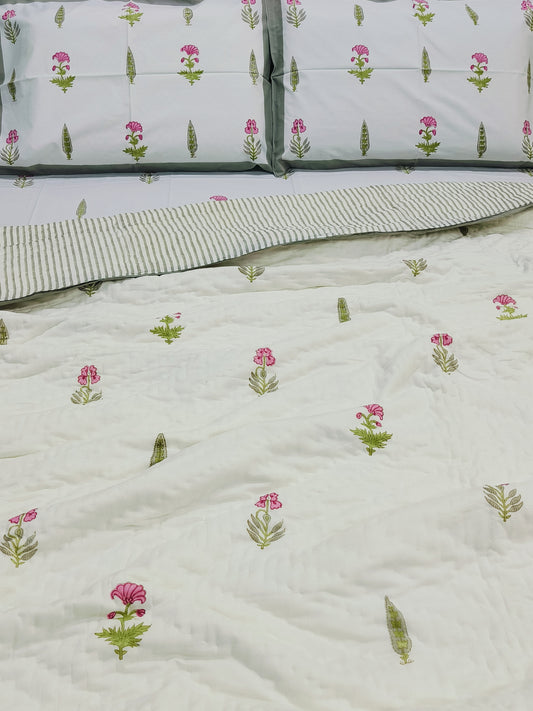 Bedding Sets with Quilts