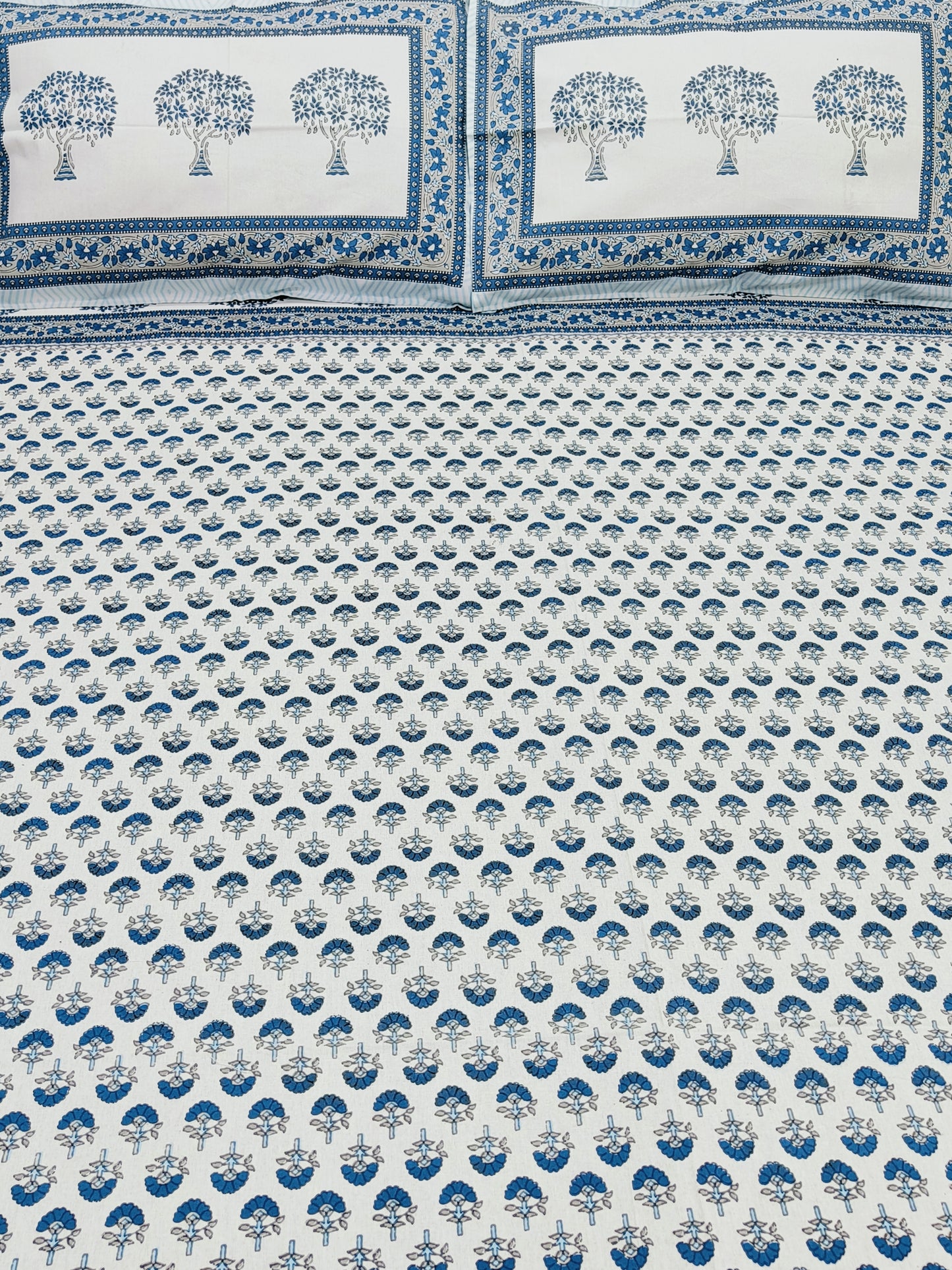 QUEEN Fitted Sheet
