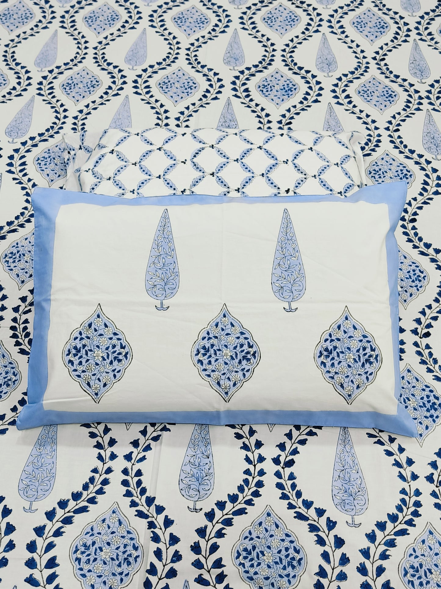 QUEEN Fitted Sheet