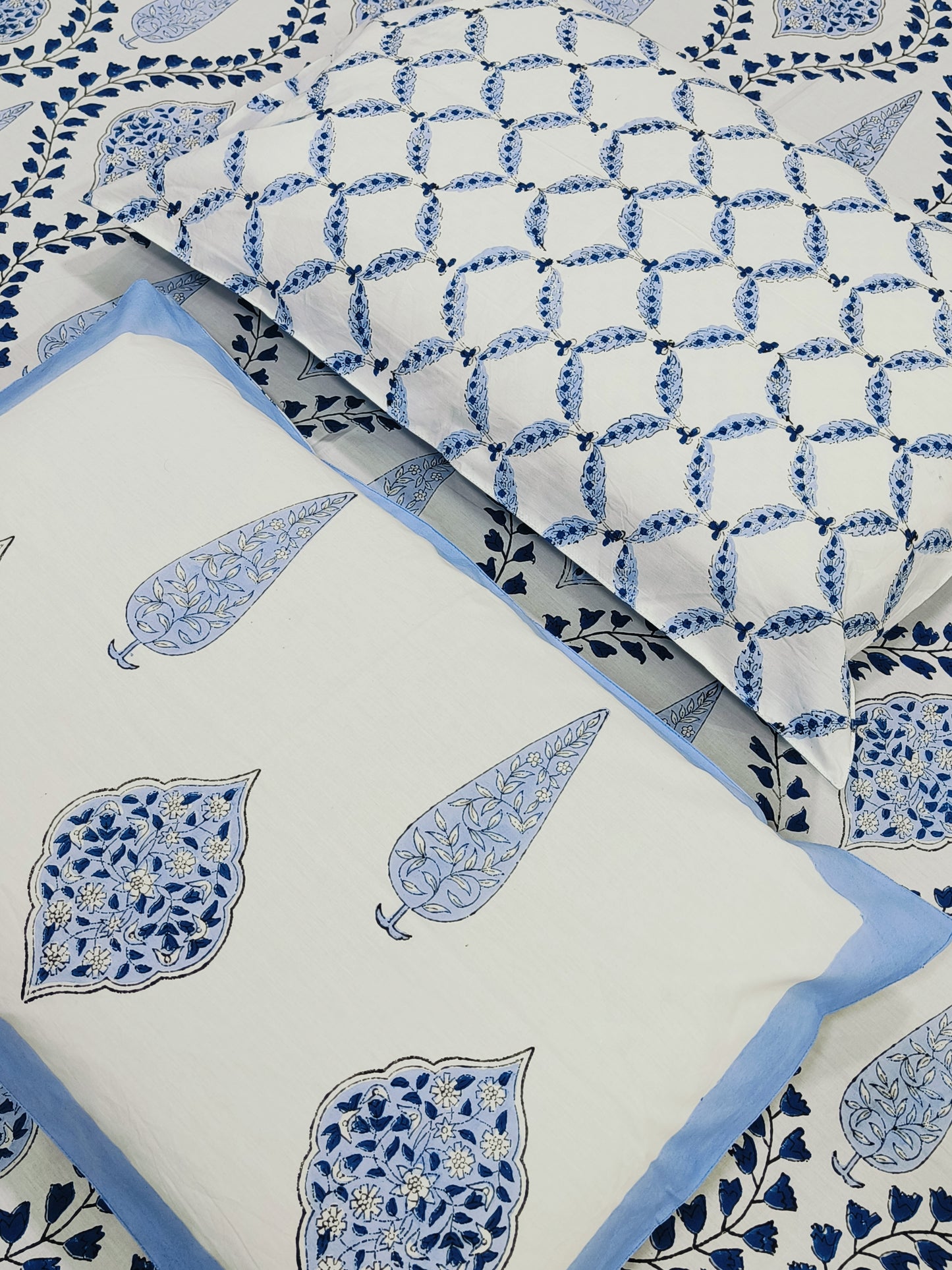 QUEEN Fitted Sheet