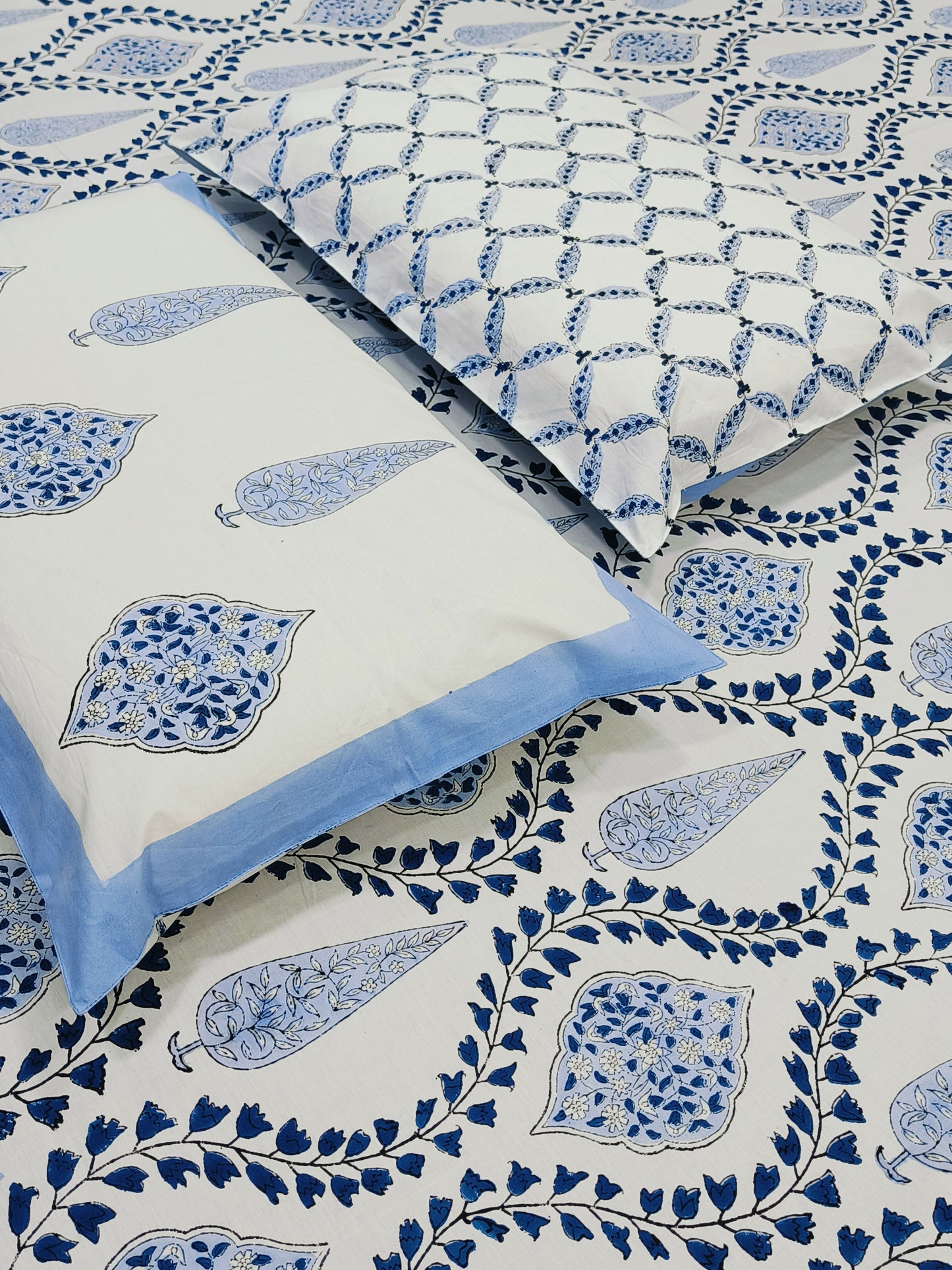 QUEEN Fitted Sheet