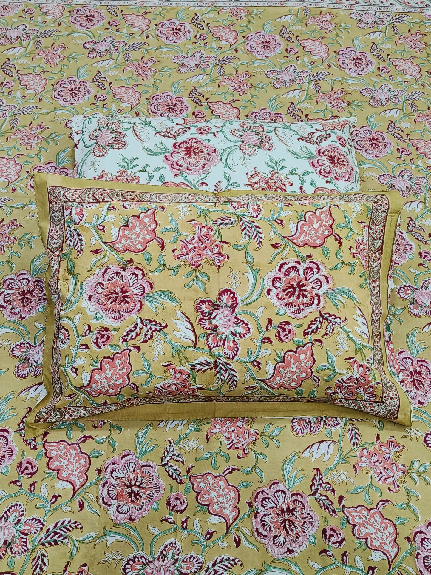 Handblock Printed Premium Bedsheets (Dispatch Time 24 Hours)