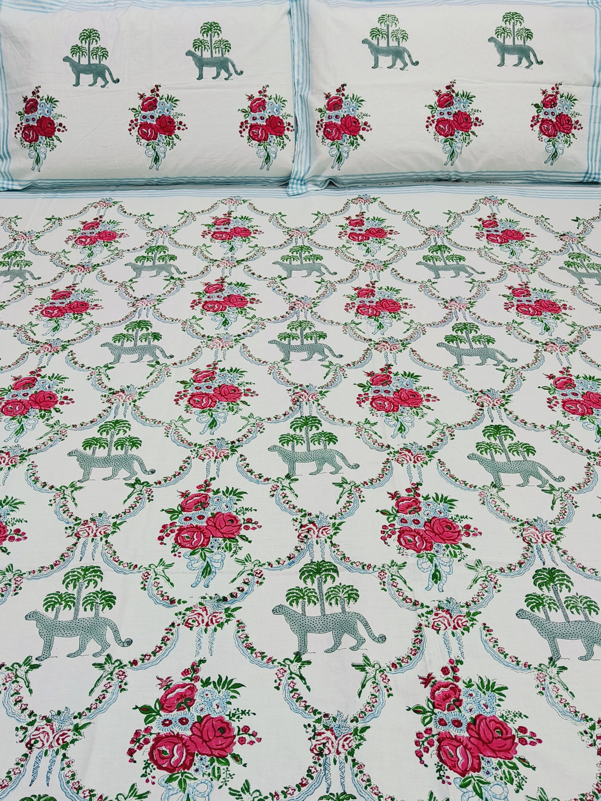 QUEEN Fitted Sheet