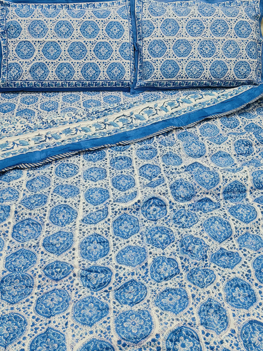 Bedding Sets with Quilts