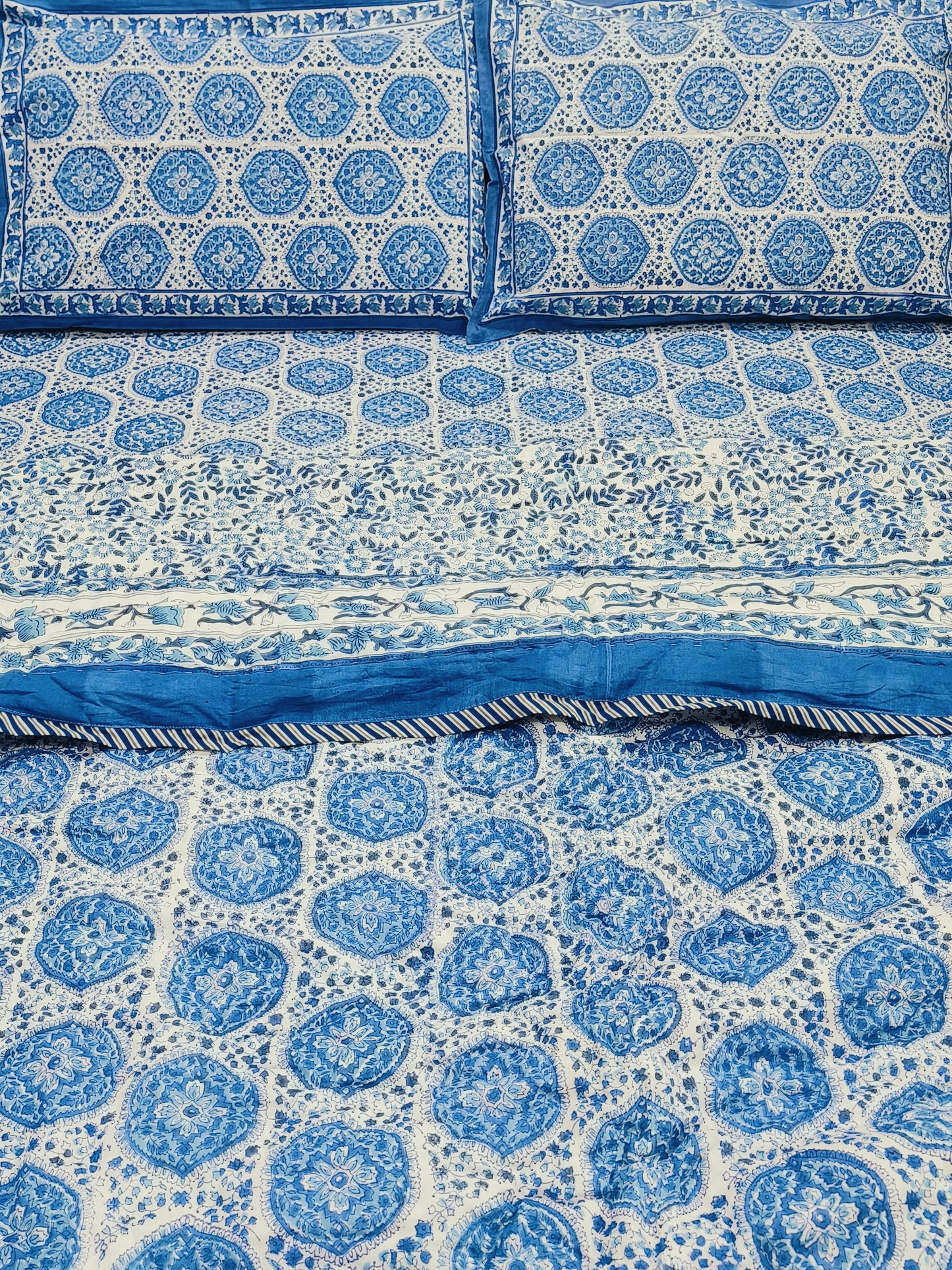 Bedding Sets with Quilts