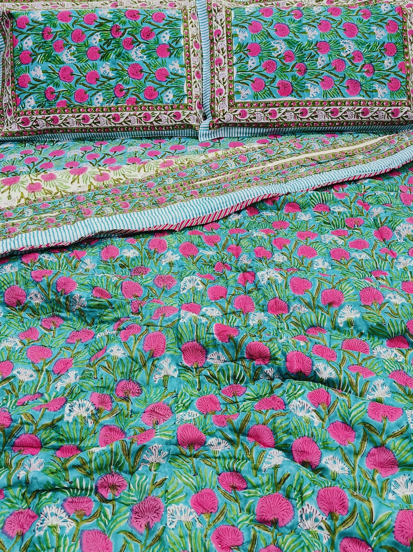Bedding Sets with Quilts (108*108)