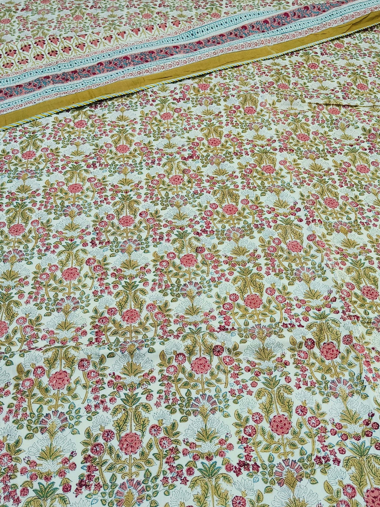 FRESH ARRIVAL Handblock Printed Premium Double Bed Dohars