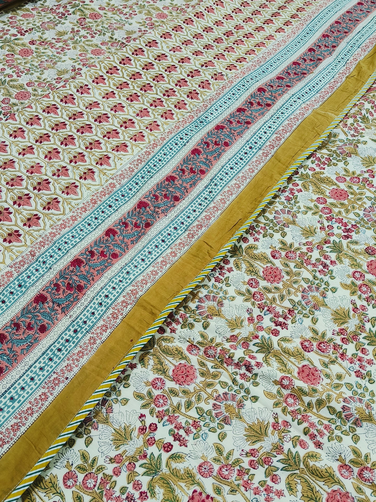 FRESH ARRIVAL Handblock Printed Premium Double Bed Dohars