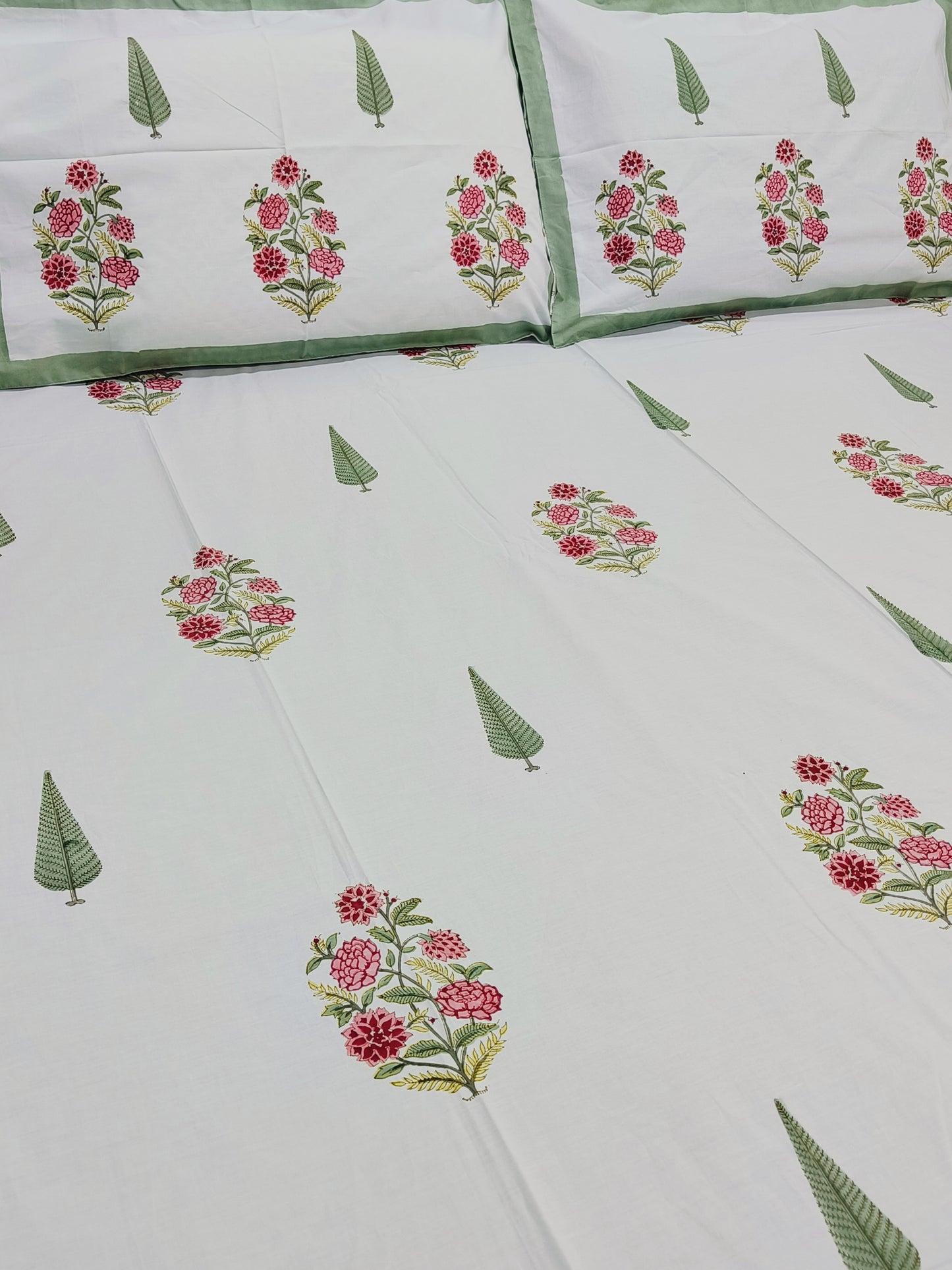 QUEEN Fitted Sheet