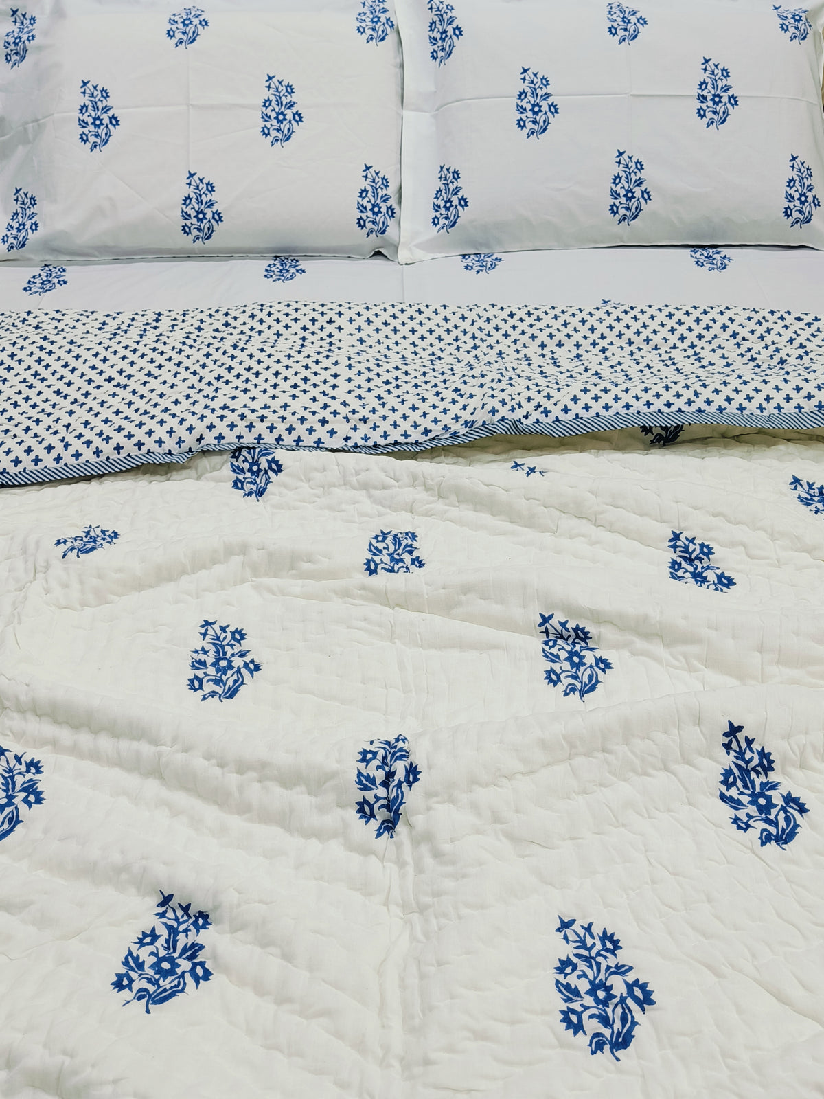 Bedding Sets with Quilts