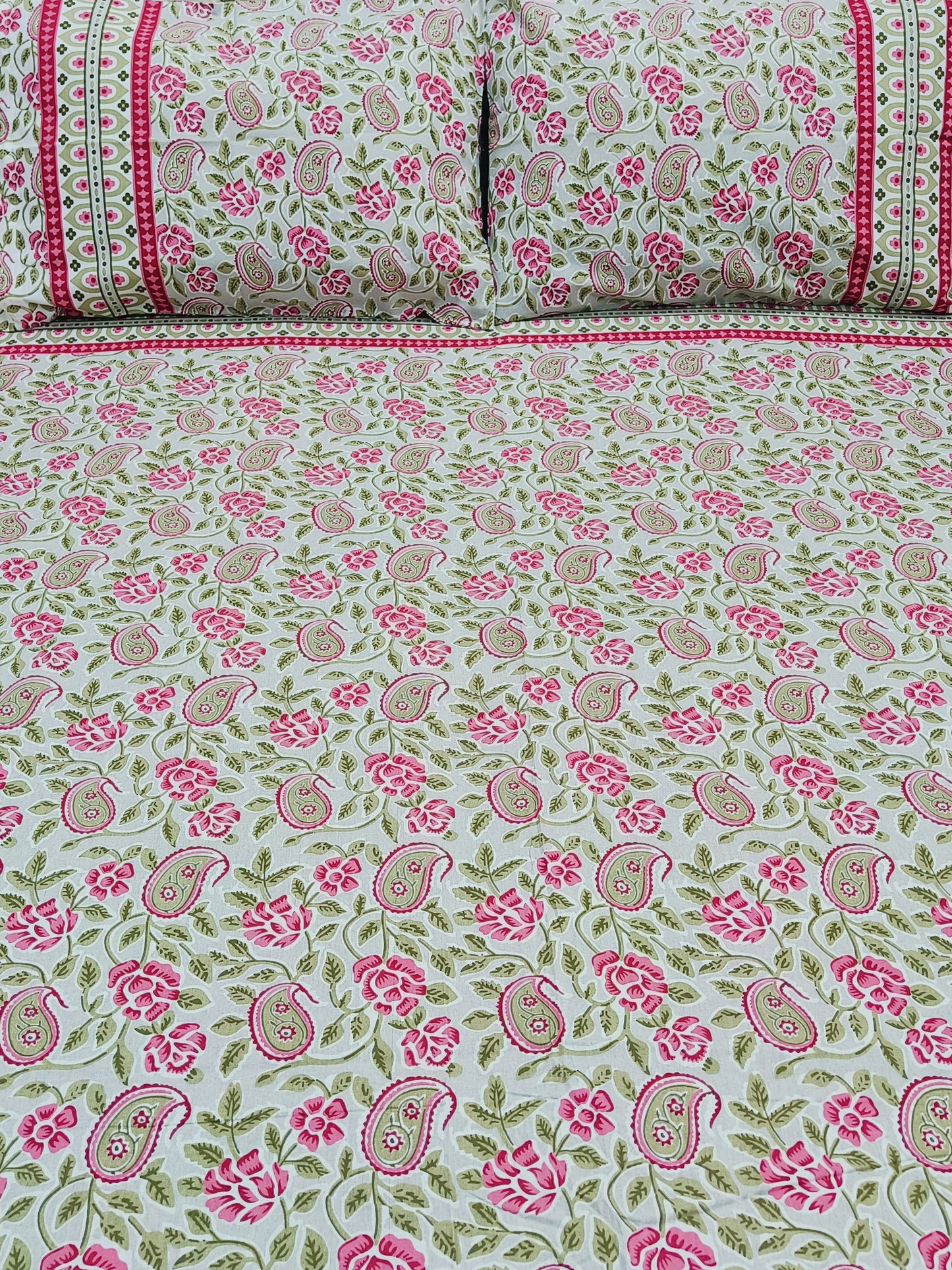 FRESH ARRIVAL! Floral Sadabahaar Bedsheets(Dispatch Time 24 Hours)