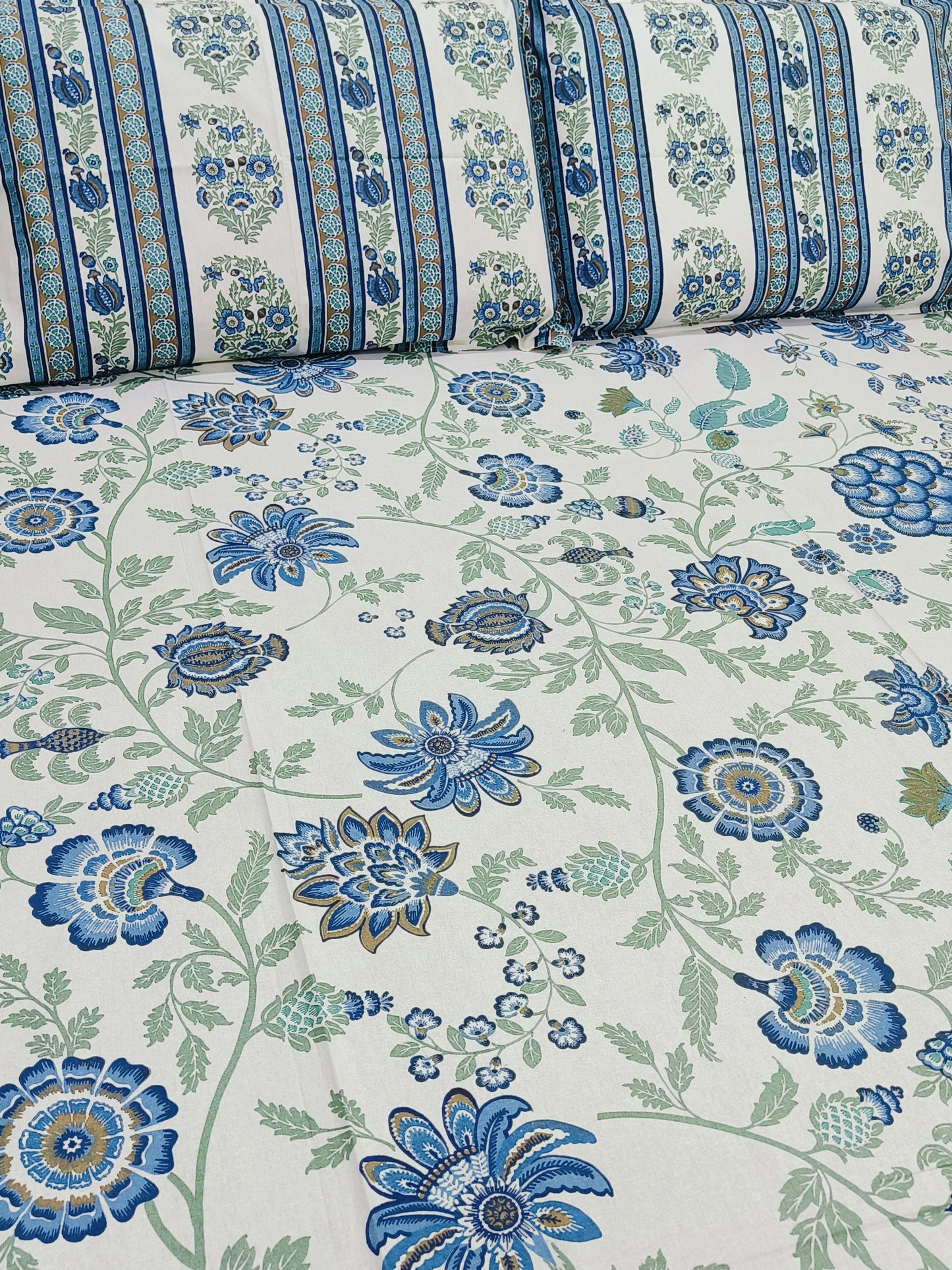 FRESH ARRIVAL! Floral Sadabahaar Bedsheets(Dispatch Time 24 Hours)