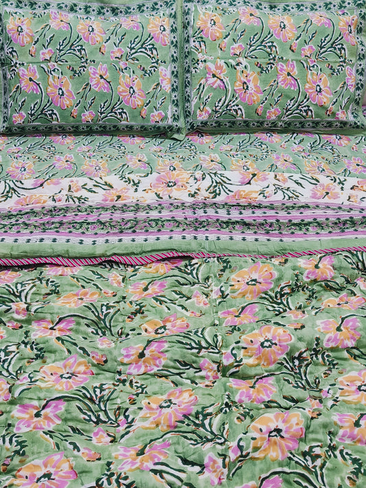 Bedding Sets with Quilts