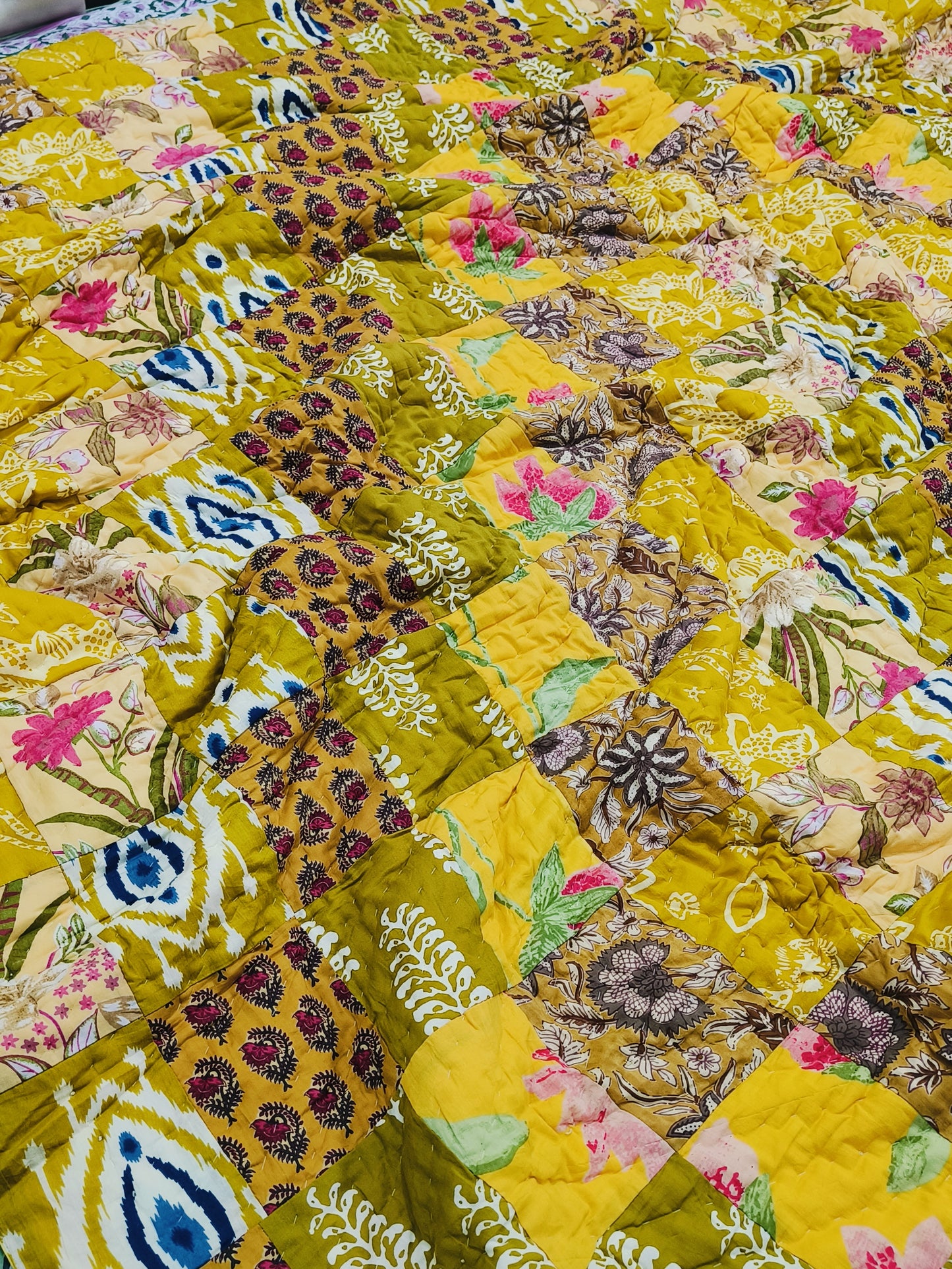 FRESH ARRIVAL Quilts (Double Bed)