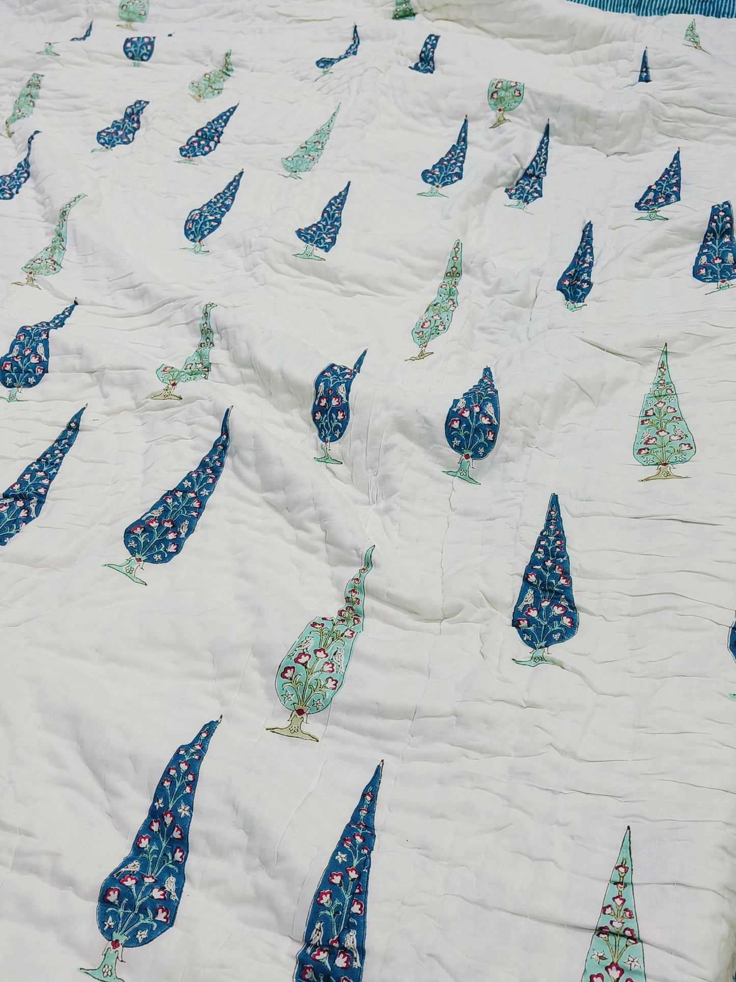 FRESH ARRIVAL Quilts (Double Bed)
