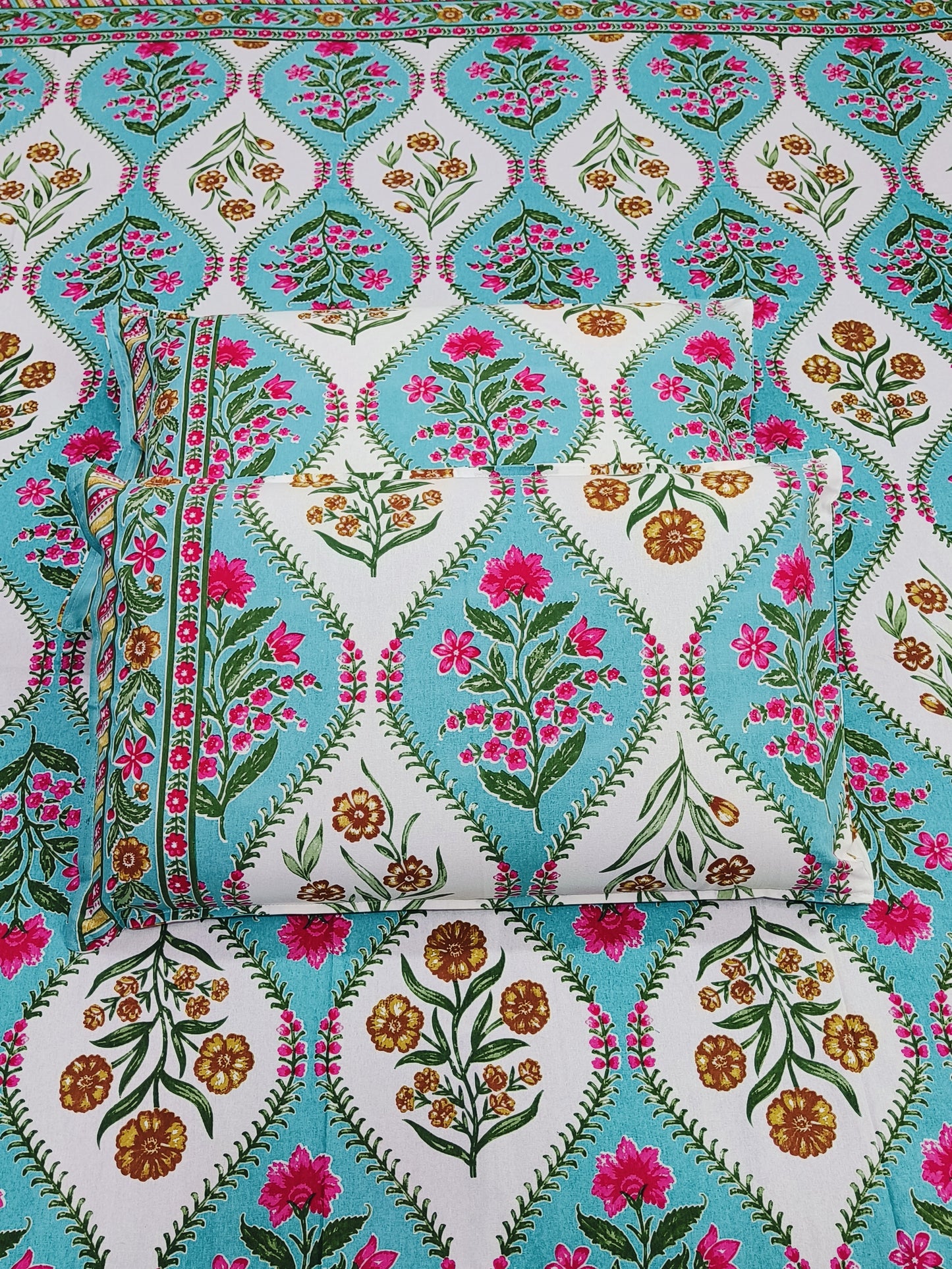 FRESH ARRIVALS Gulbahaar King Size Bedsheets(Dispatch Time 24 Hours)