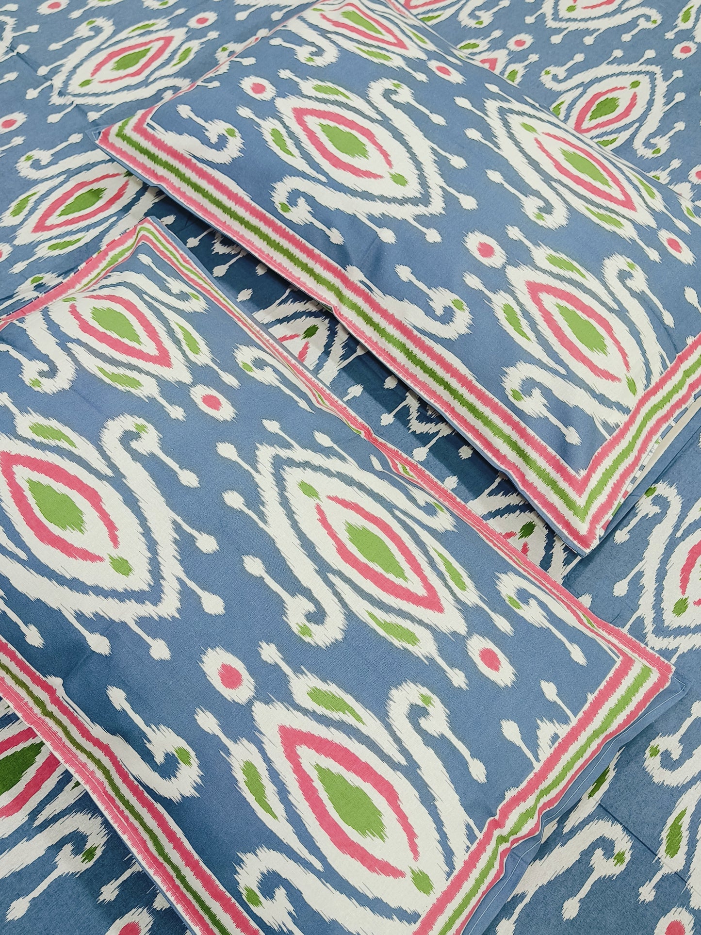 FRESH ARRIVALS Gulbahaar King Size Bedsheets(Dispatch Time 24 Hours)