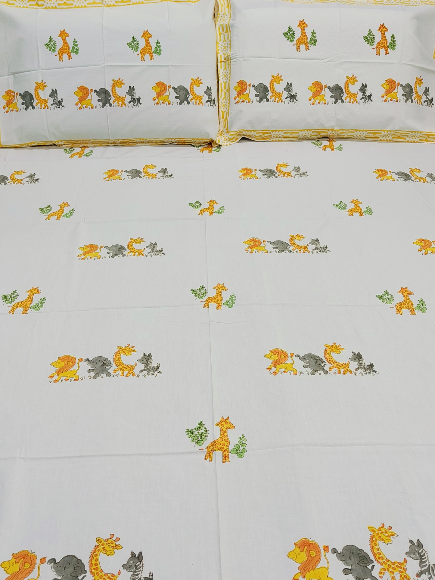 QUEEN Fitted Sheet