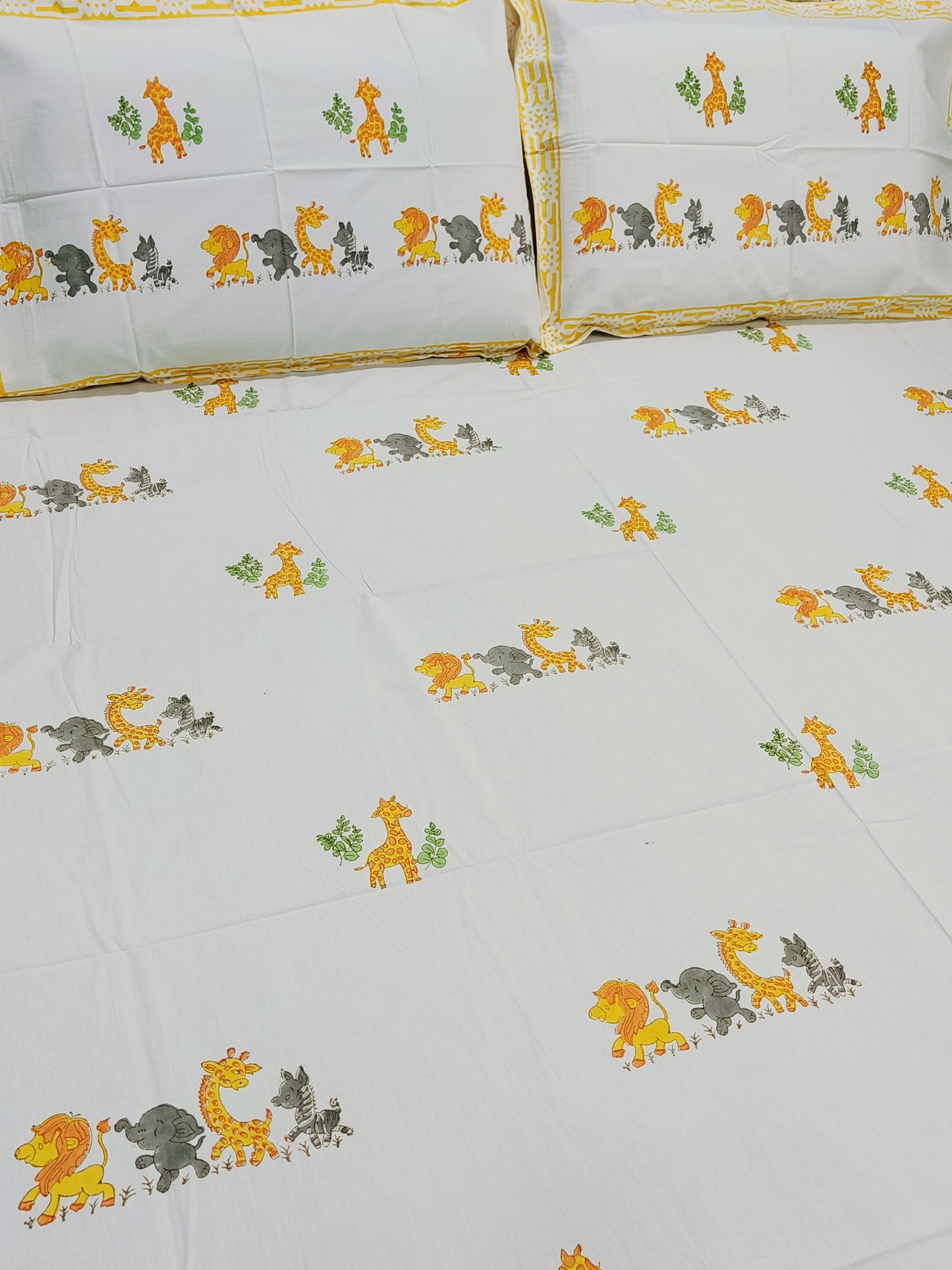 QUEEN Fitted Sheet