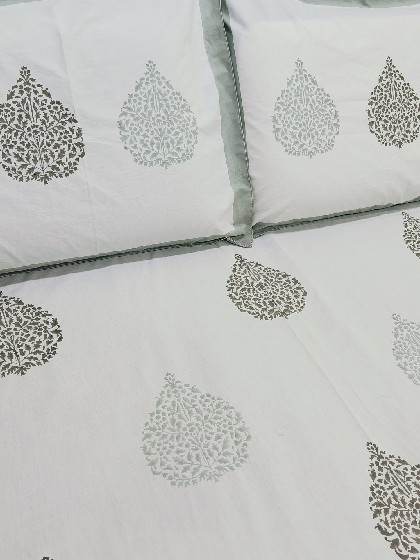 KING Fitted Sheet