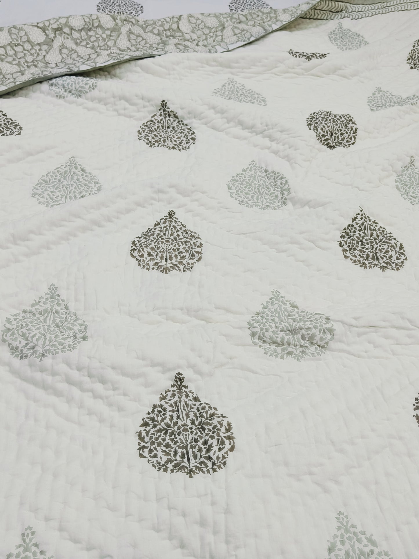 FRESH ARRIVAL Quilts (Double Bed)