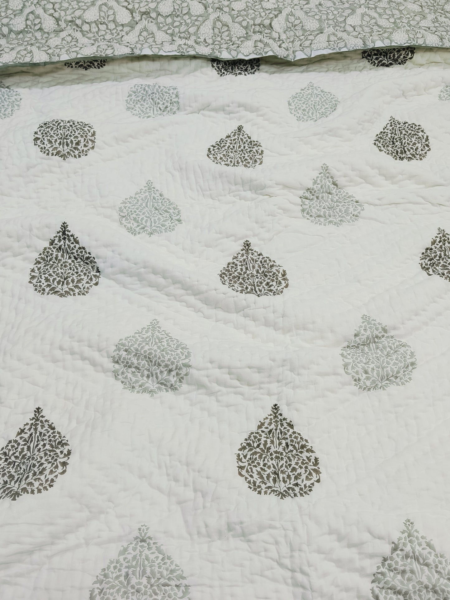 FRESH ARRIVAL Quilts (Double Bed)