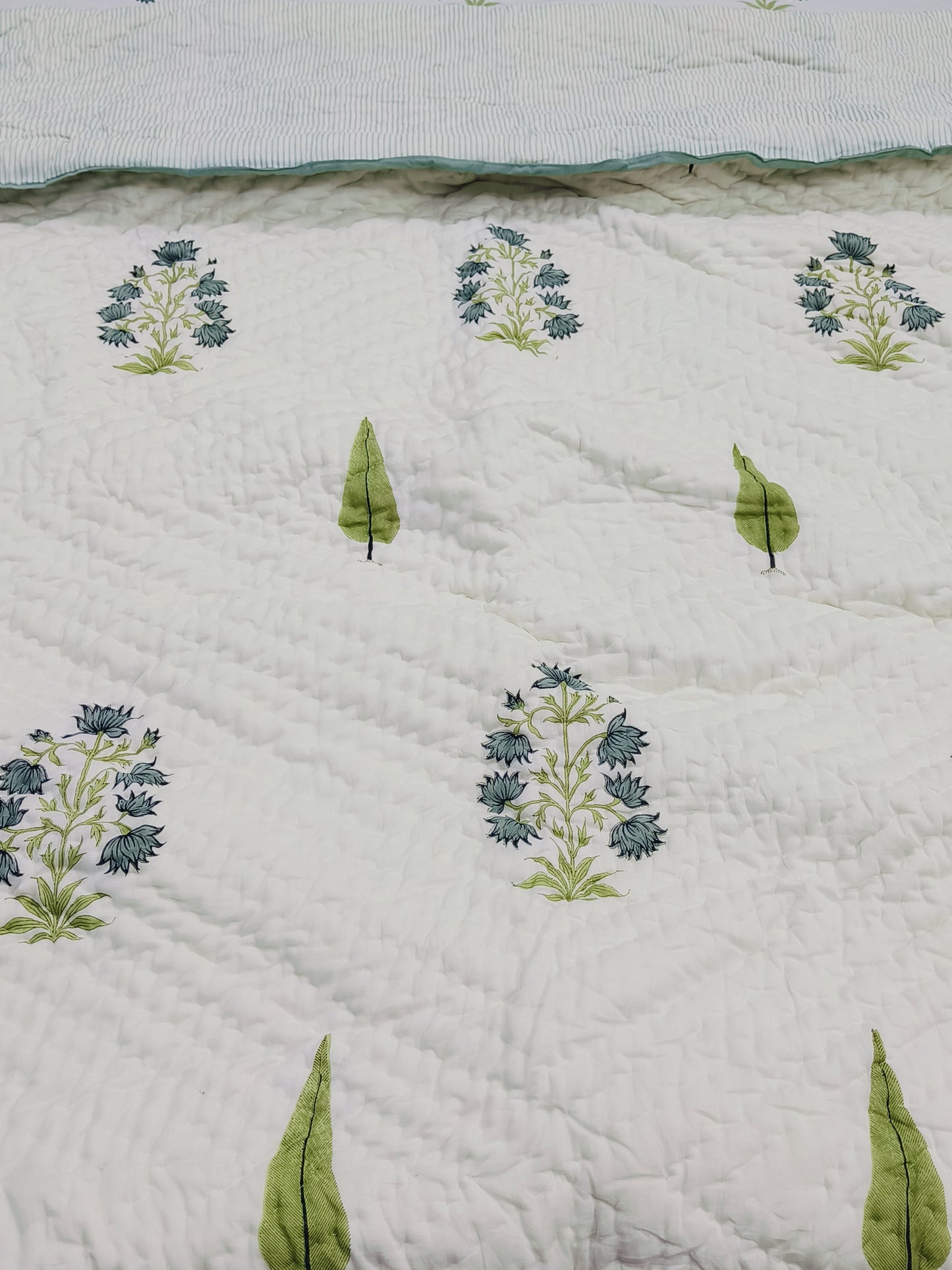 FRESH ARRIVAL Quilts (Double Bed)