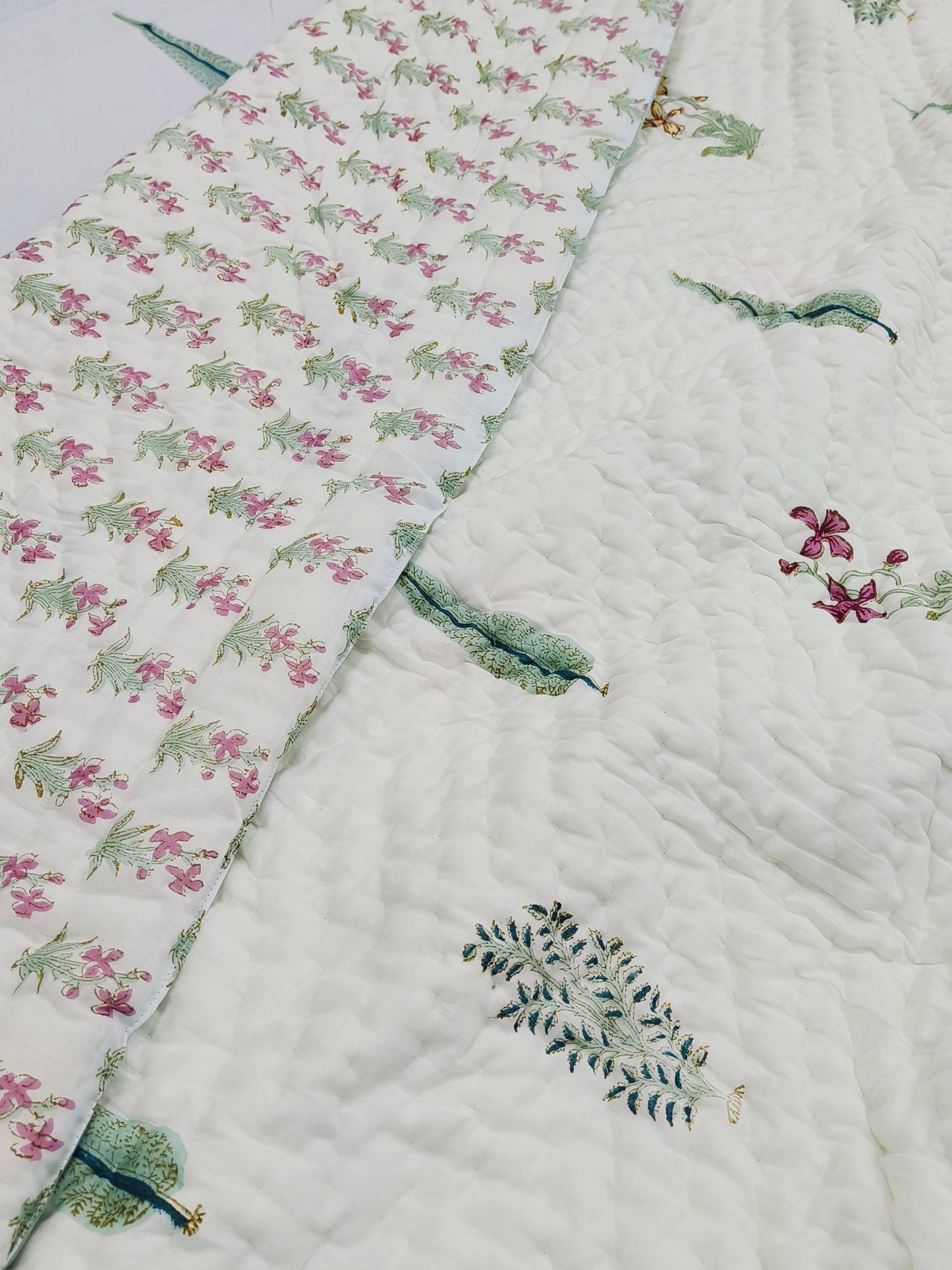 FRESH ARRIVAL Quilts (Double Bed)