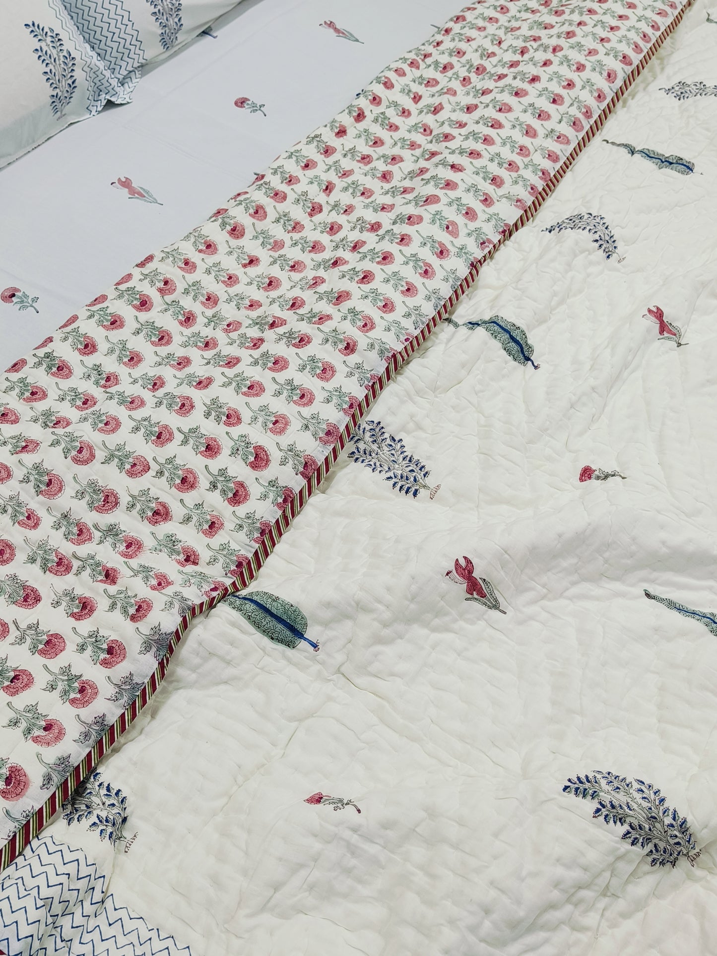 FRESH ARRIVAL Quilts (Double Bed)