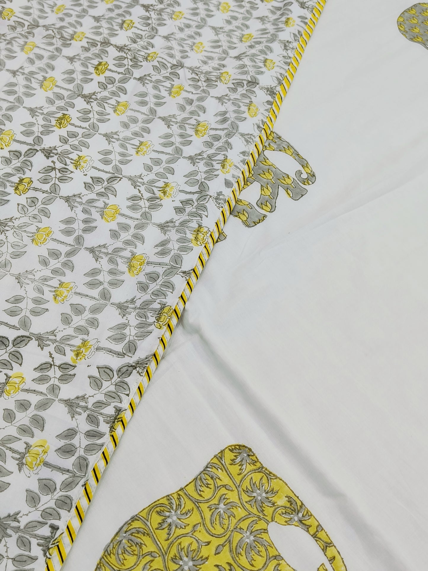 FRESH ARRIVAL Handblock Printed Premium Double Bed Dohars