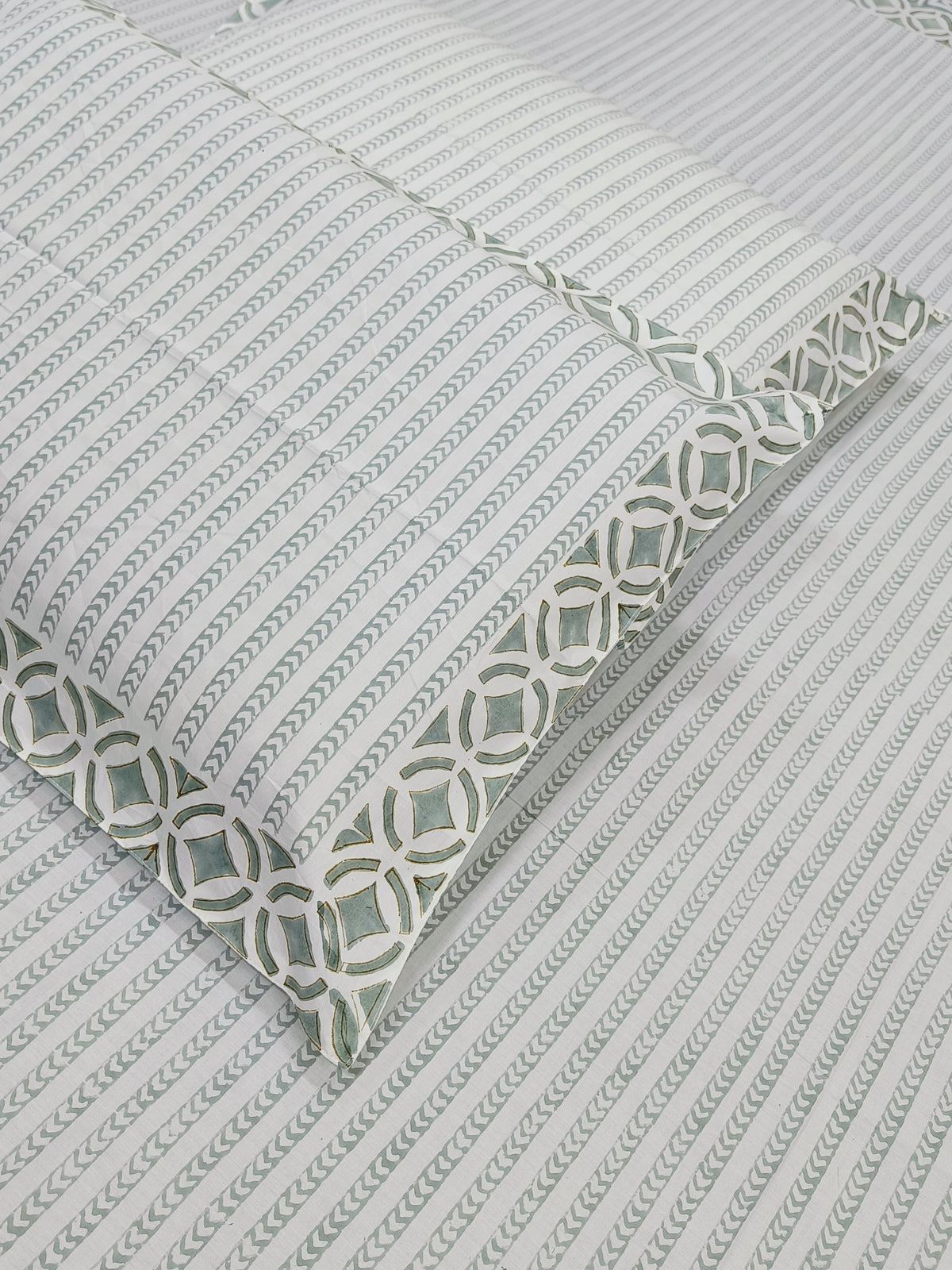 QUEEN Fitted Sheet