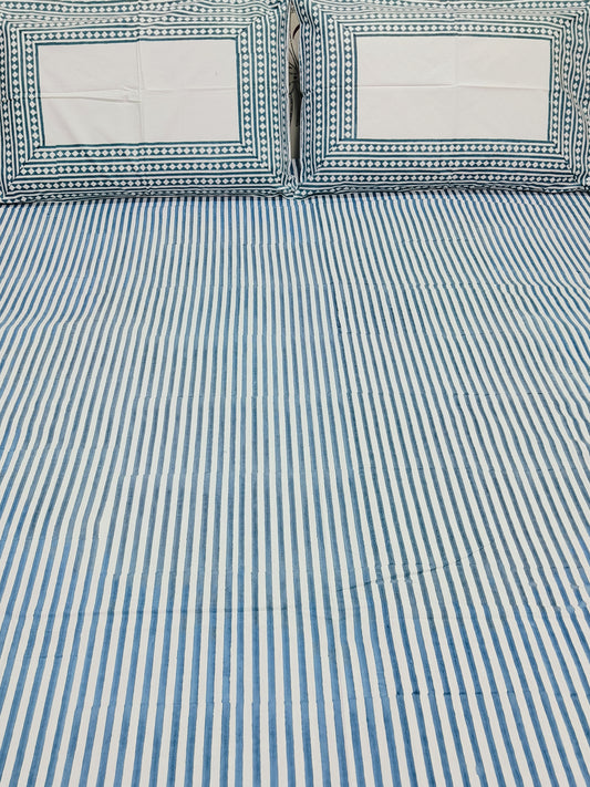 Bedsheet With King Size Pillow Cases