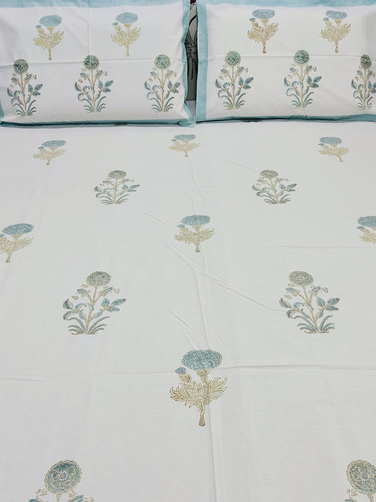 Bedsheet With King Size Pillow Cases
