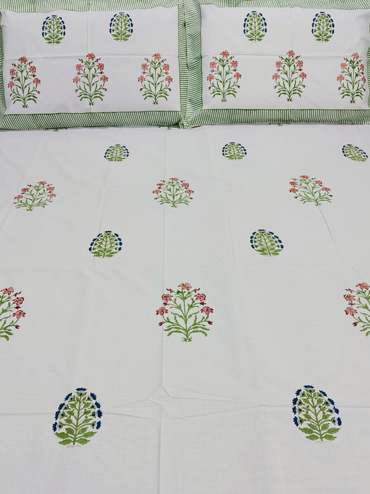 Bedsheet With King Size Pillow Cases
