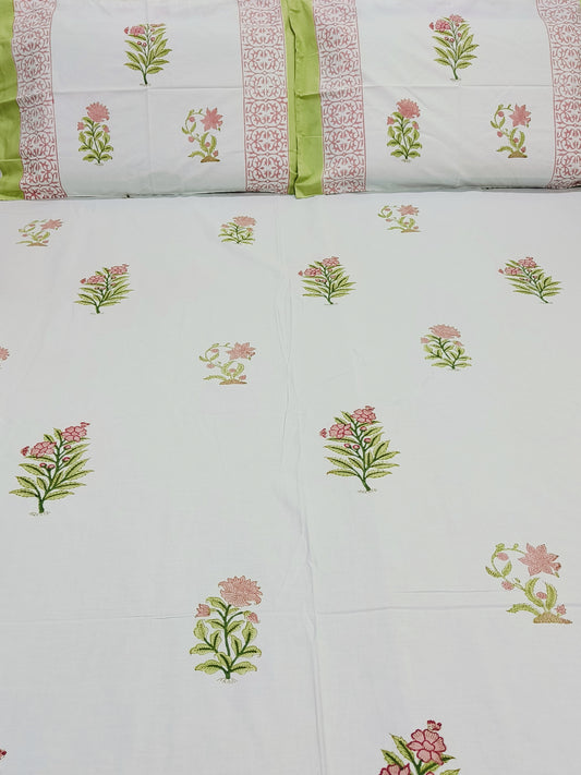 Bedsheet With King Size Pillow Cases