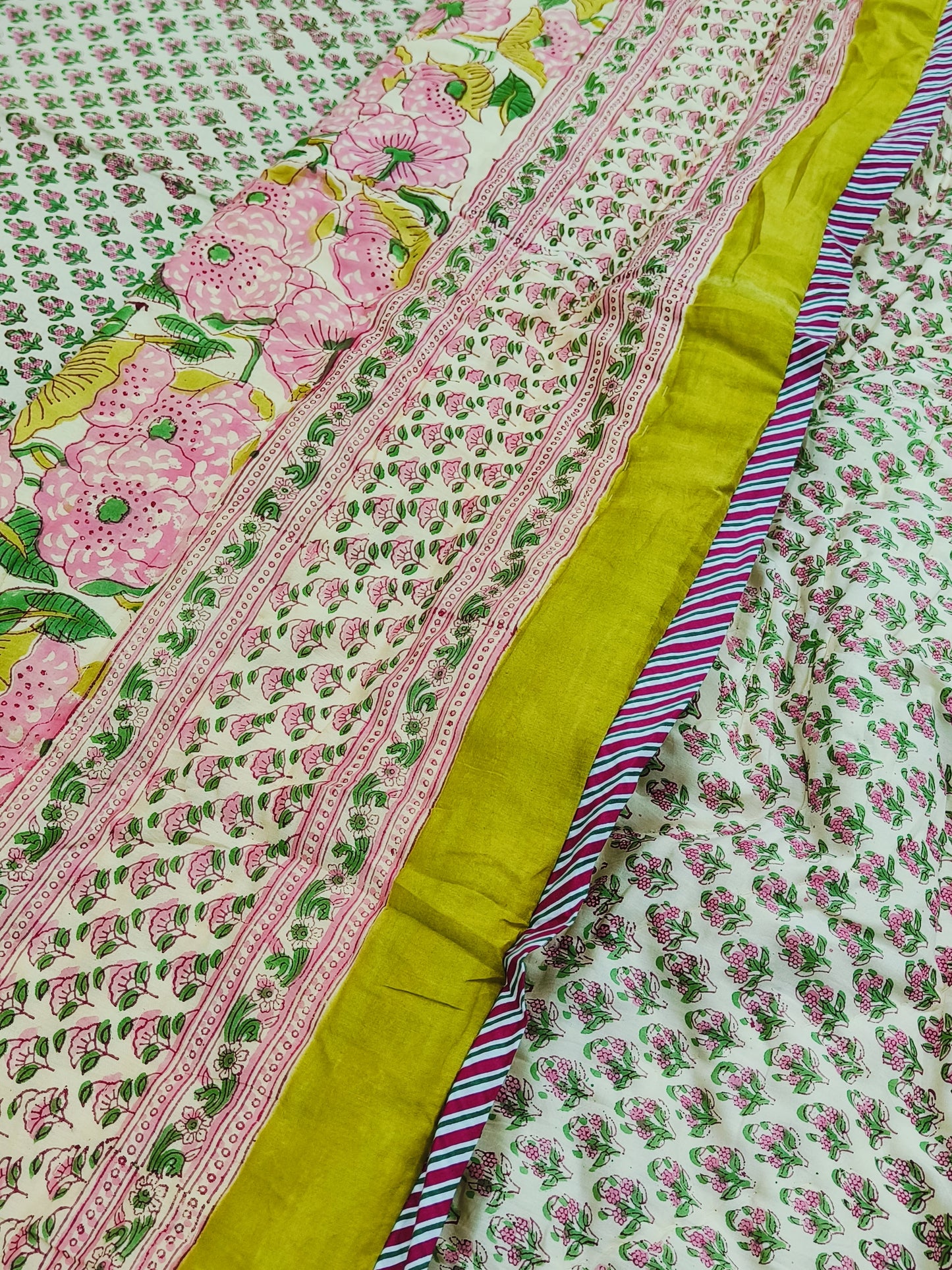 FRESH ARRIVAL Quilts (Double Bed)