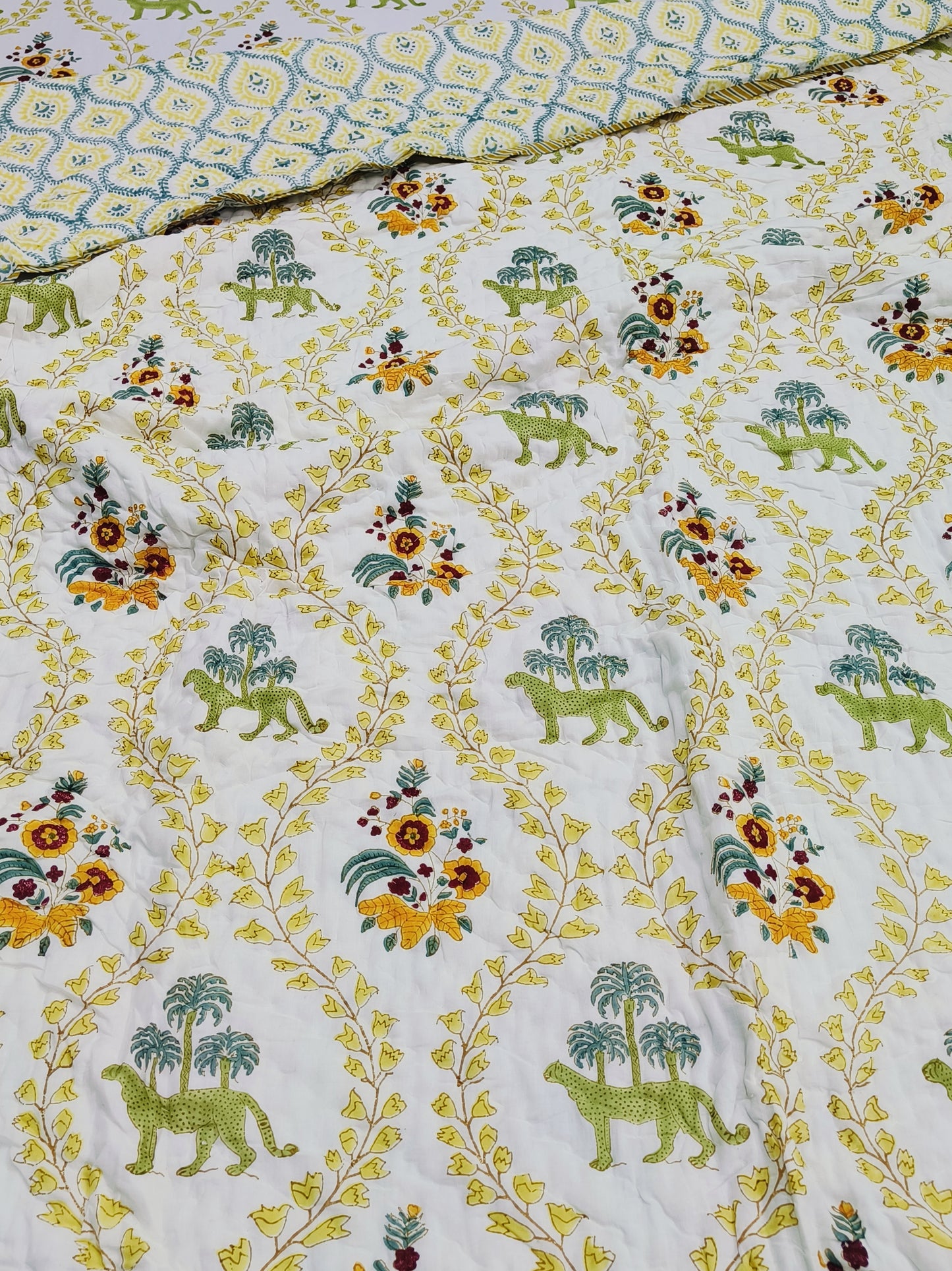 FRESH ARRIVAL Quilts (Double Bed)