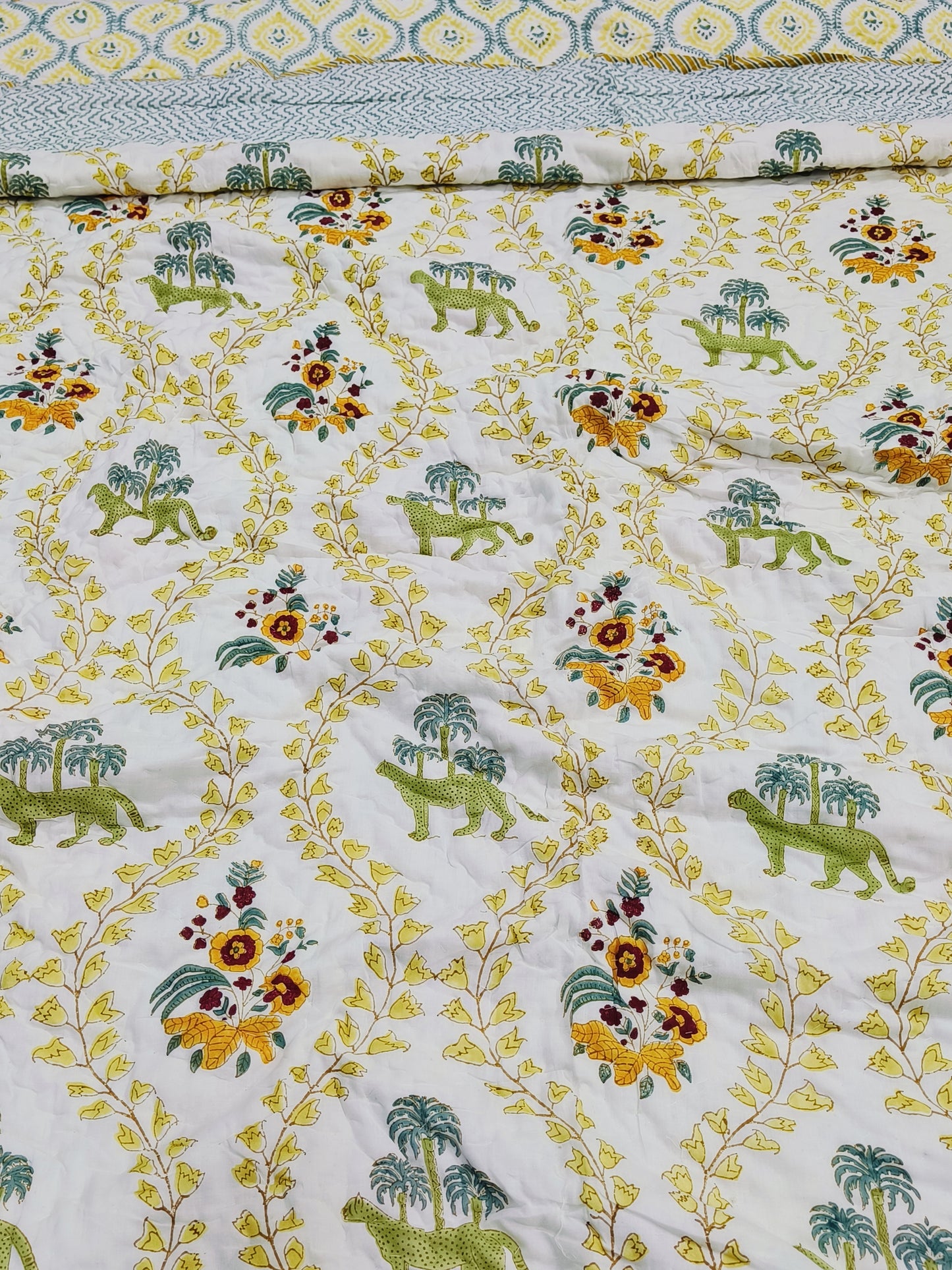 FRESH ARRIVAL Quilts (Double Bed)