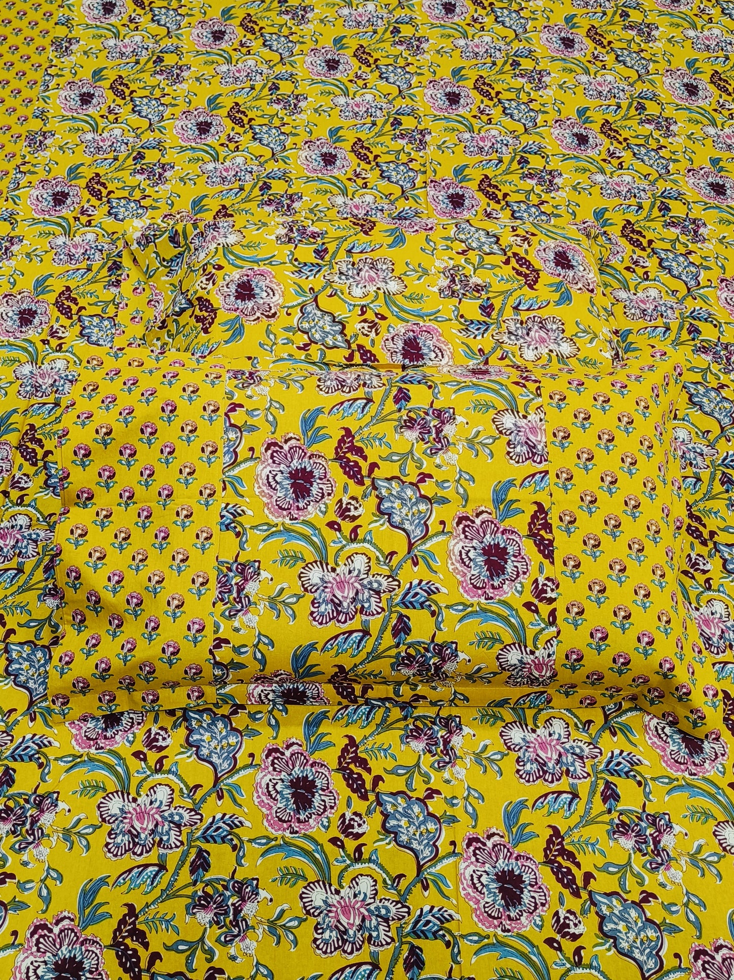 FRESH ARRIVAL! Floral Sadabahaar Bedsheets(Dispatch Time 24 Hours)