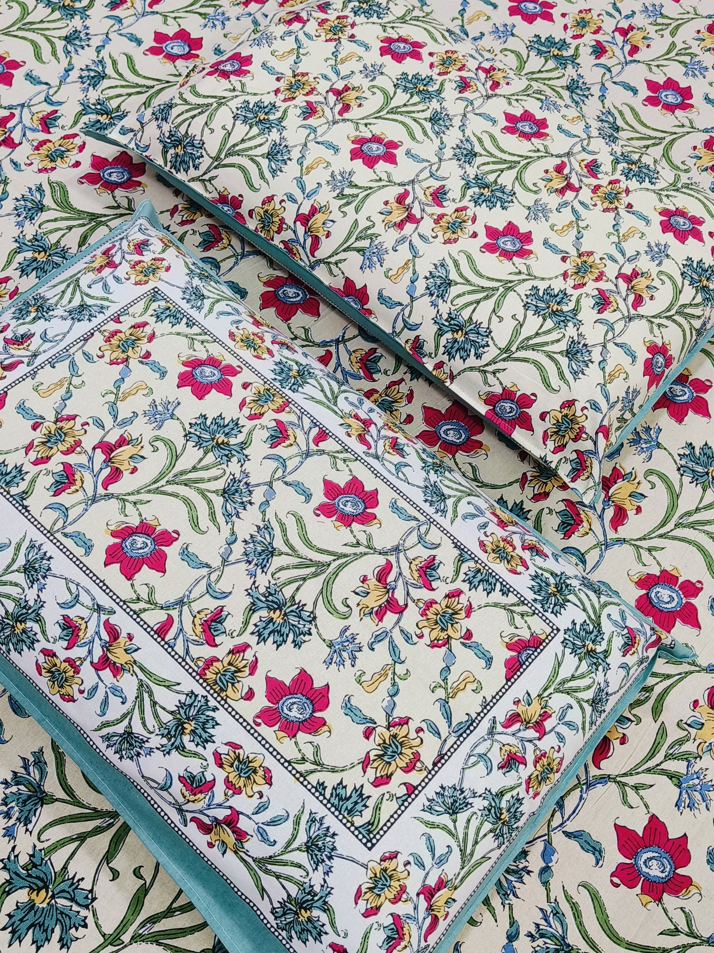 FRESH ARRIVAL! Floral Sadabahaar Bedsheets(Dispatch Time 24 Hours)