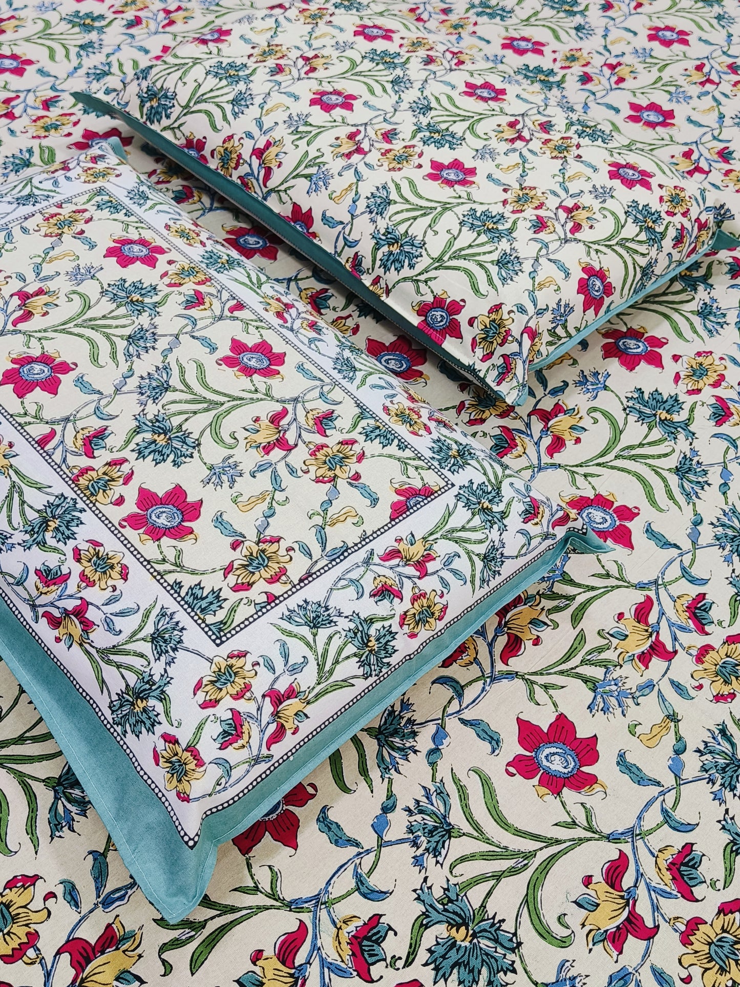 FRESH ARRIVAL! Floral Sadabahaar Bedsheets(Dispatch Time 24 Hours)