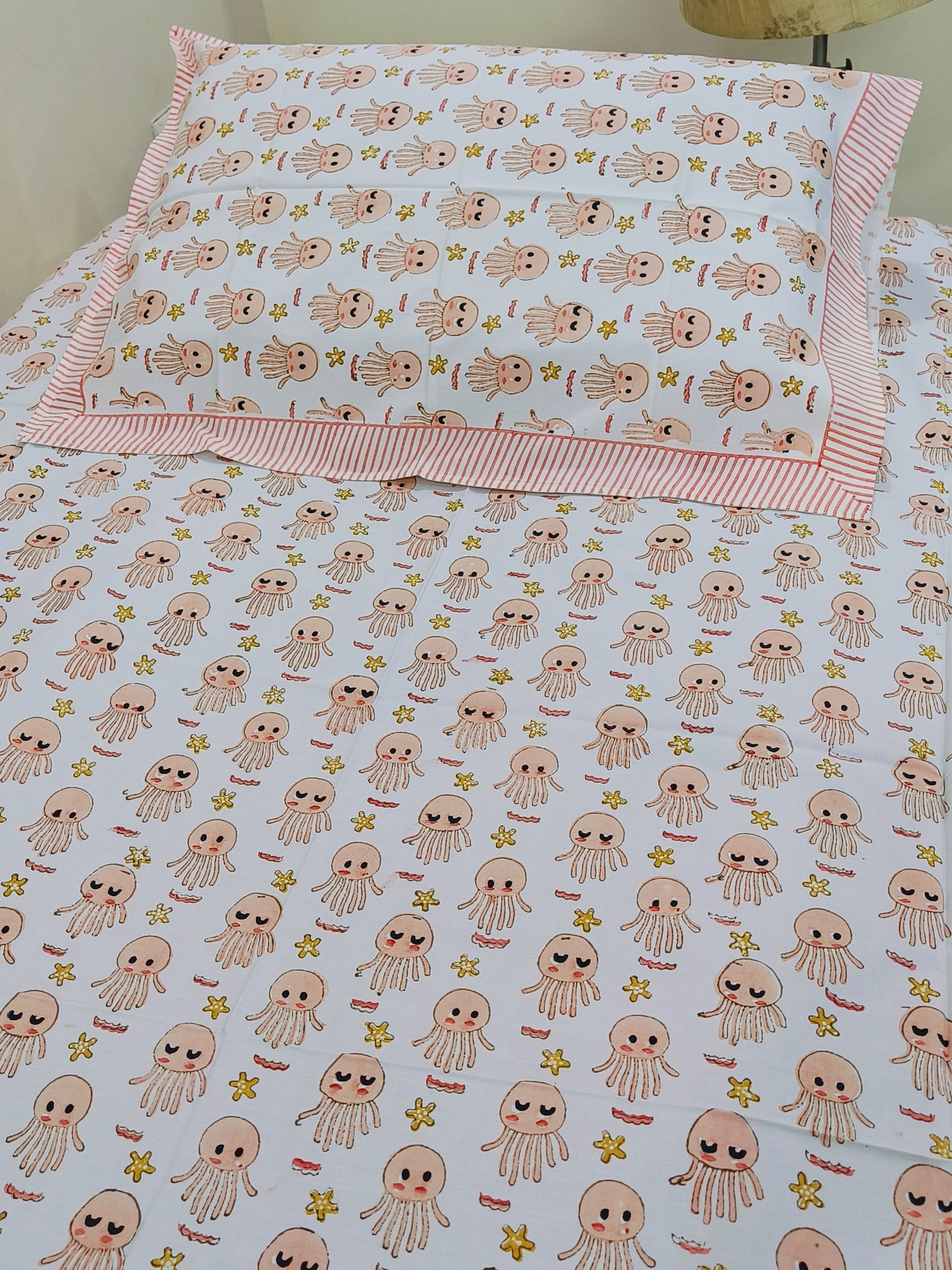 Twin Bedsheets/Single Bedsheets