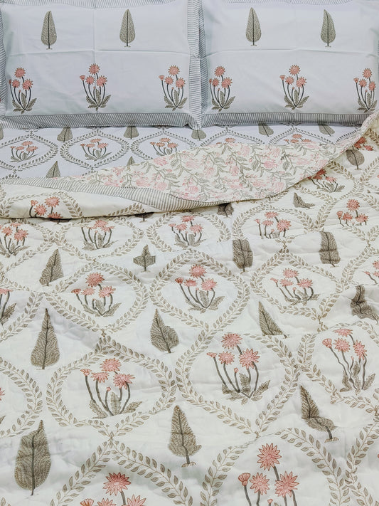 Bedding Sets with Quilts