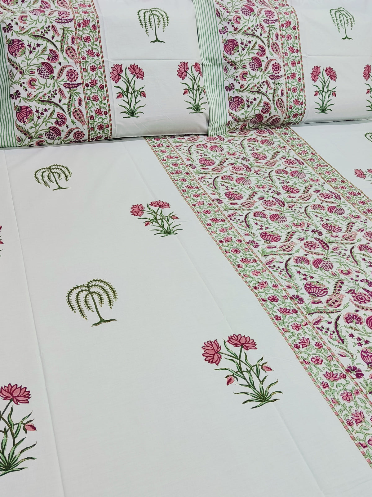 QUEEN Fitted Sheet