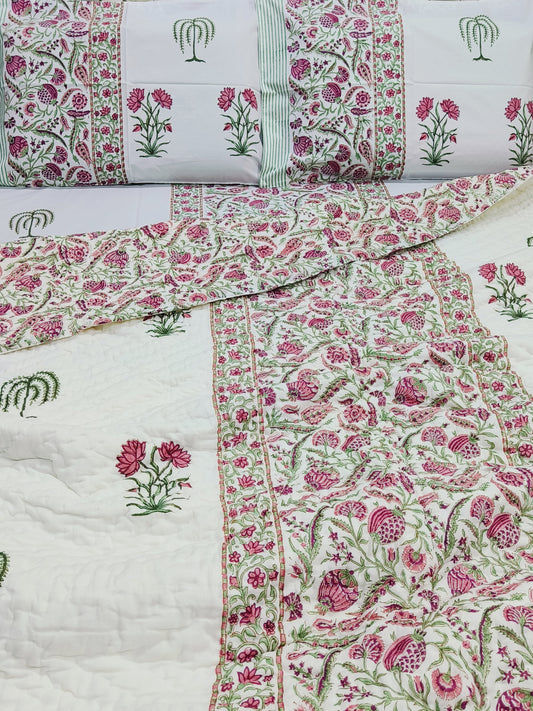 Bedding Sets with Quilts