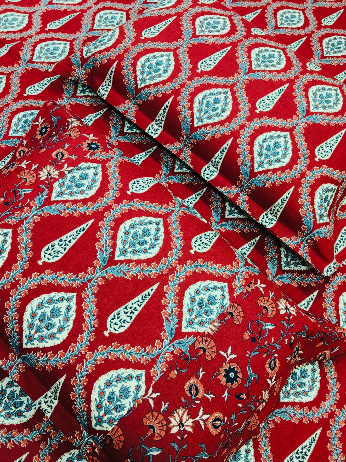 FRESH ARRIVALS Gulbahaar King Size Bedsheets(Dispatch Time 24 Hours)