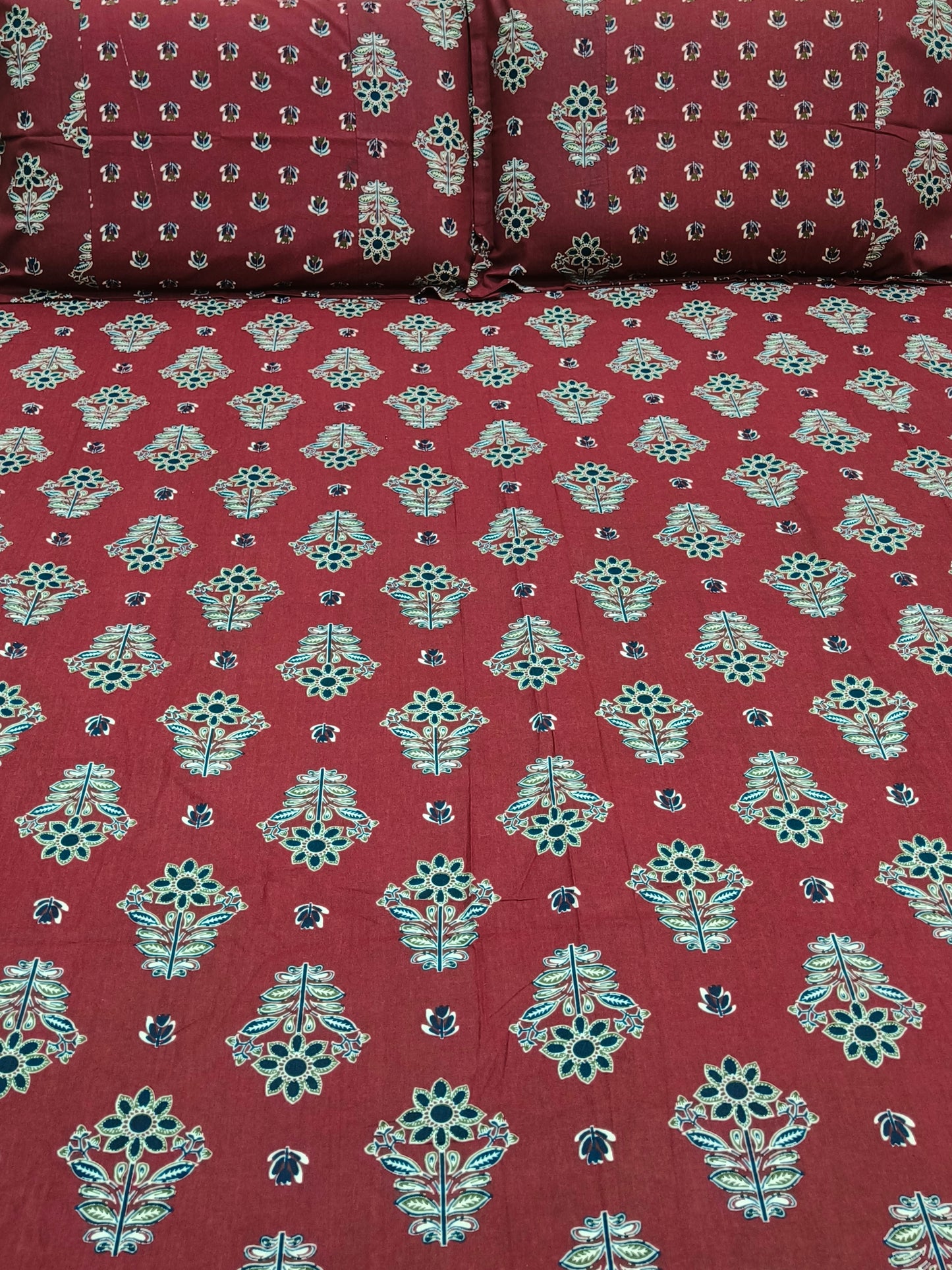 FRESH ARRIVALS Gulbahaar King Size Bedsheets(Dispatch Time 24 Hours)