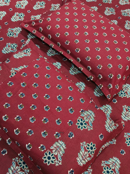 Bedsheet With King Size Pillow Cases