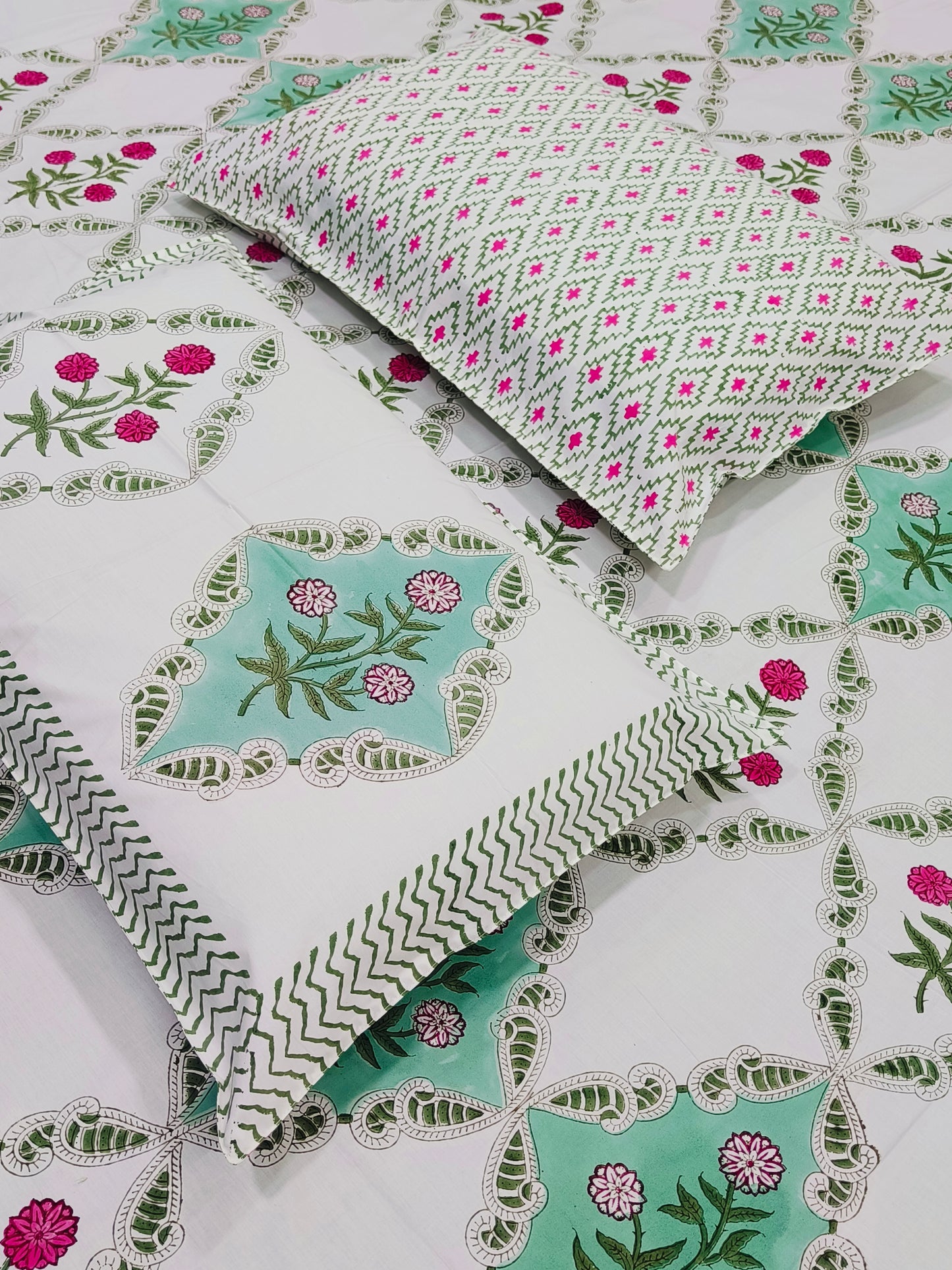 QUEEN Fitted Sheet